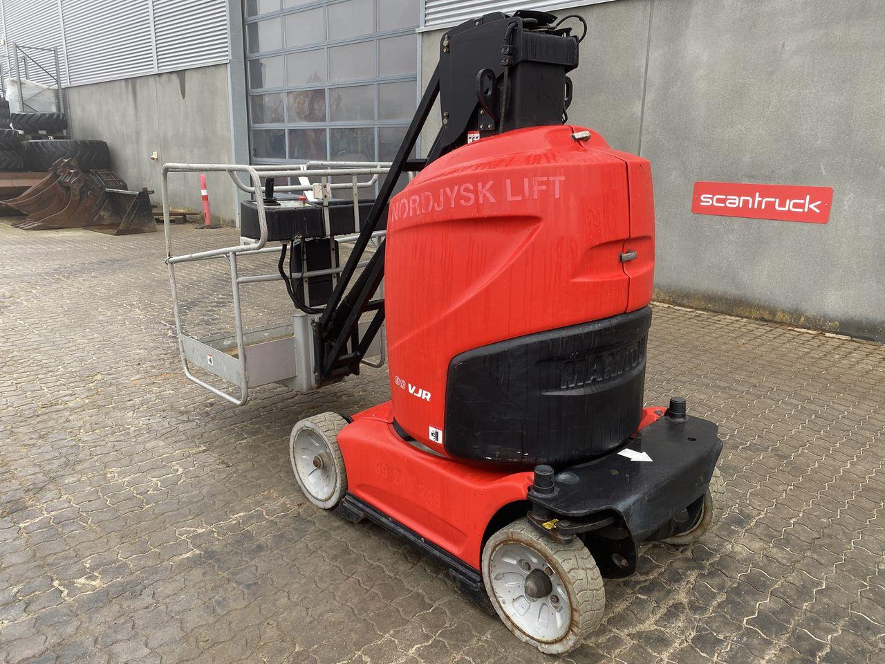 Manitou 80VJR - Вертикална работна платформа: снимка 2 Manitou 80VJR - Вертикална работна платформа: снимка 2