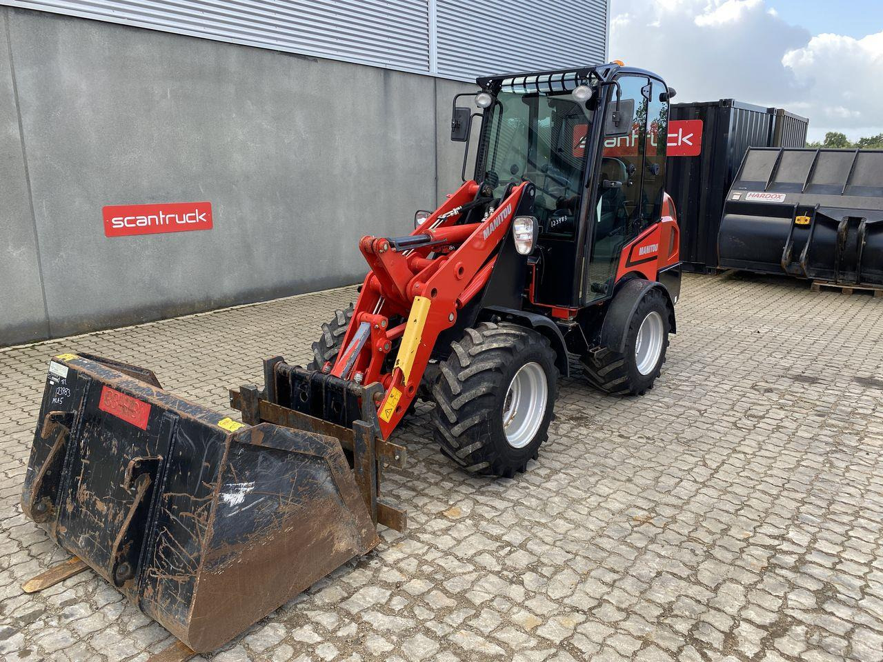 Manitou MLA 5-50H-Z CAB - Компактен товарач: снимка 1 Manitou MLA 5-50H-Z CAB - Компактен товарач: снимка 1