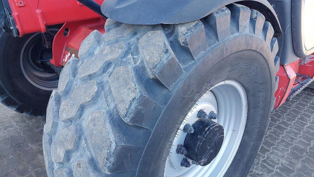 Телескопичен товарач Manitou MLT840-137PS ELITE: снимка 7
