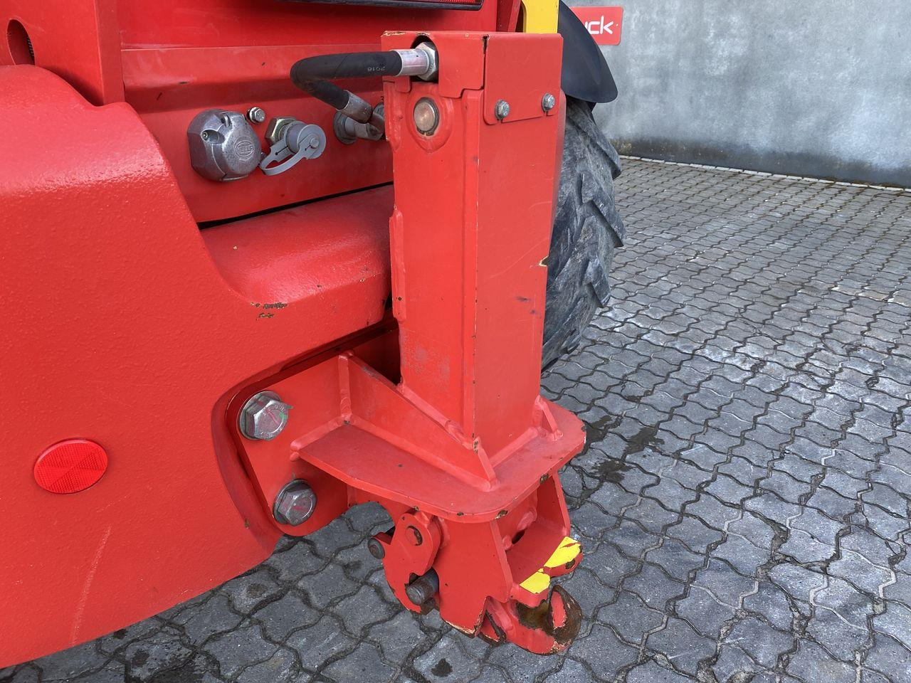 Телескопичен товарач Manitou MLT840-137PS ELITE: снимка 9