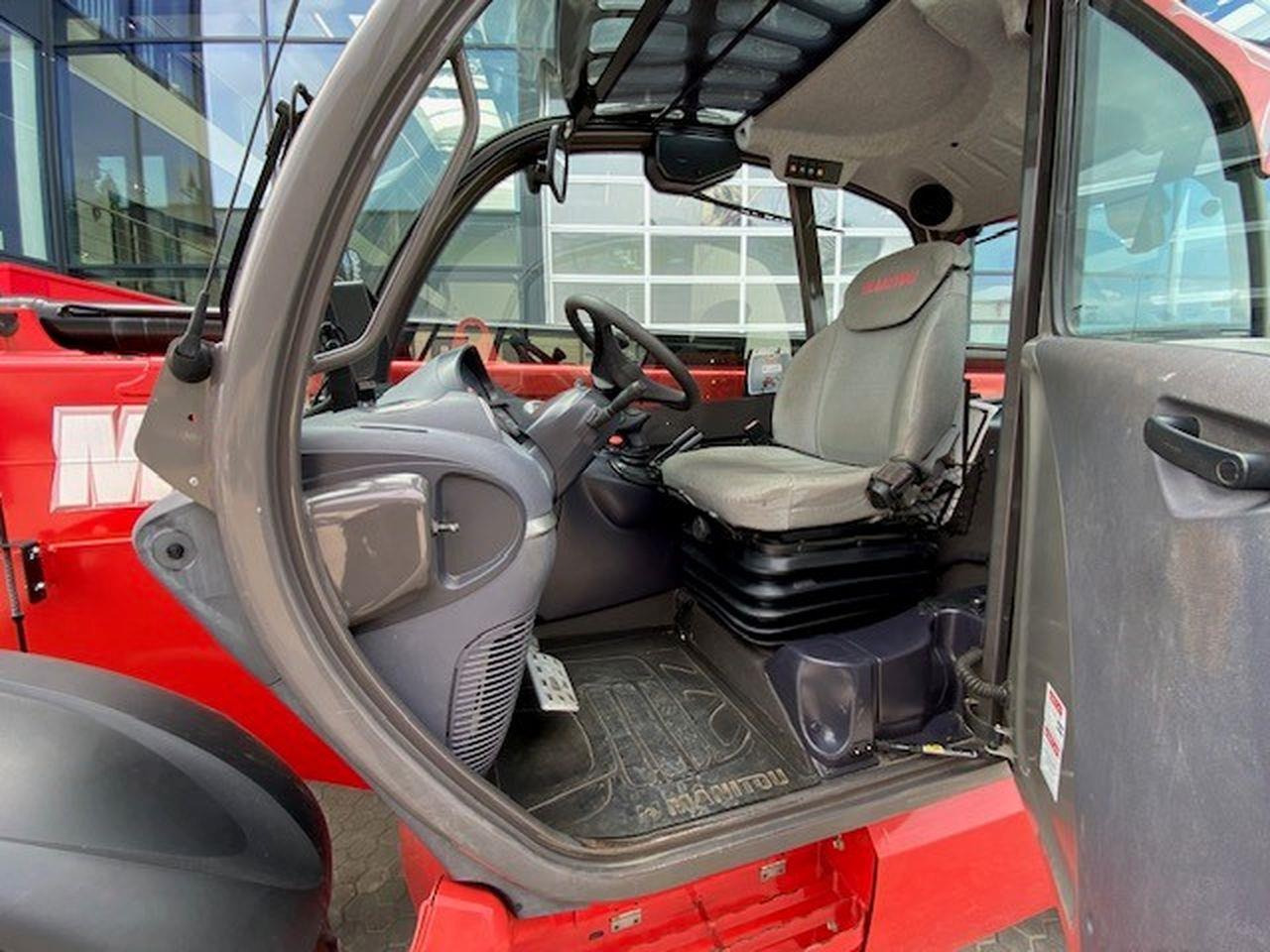 Manitou MT1840 COMFORT ST4 - Телескопичен товарач: снимка 5 Manitou MT1840 COMFORT ST4 - Телескопичен товарач: снимка 5