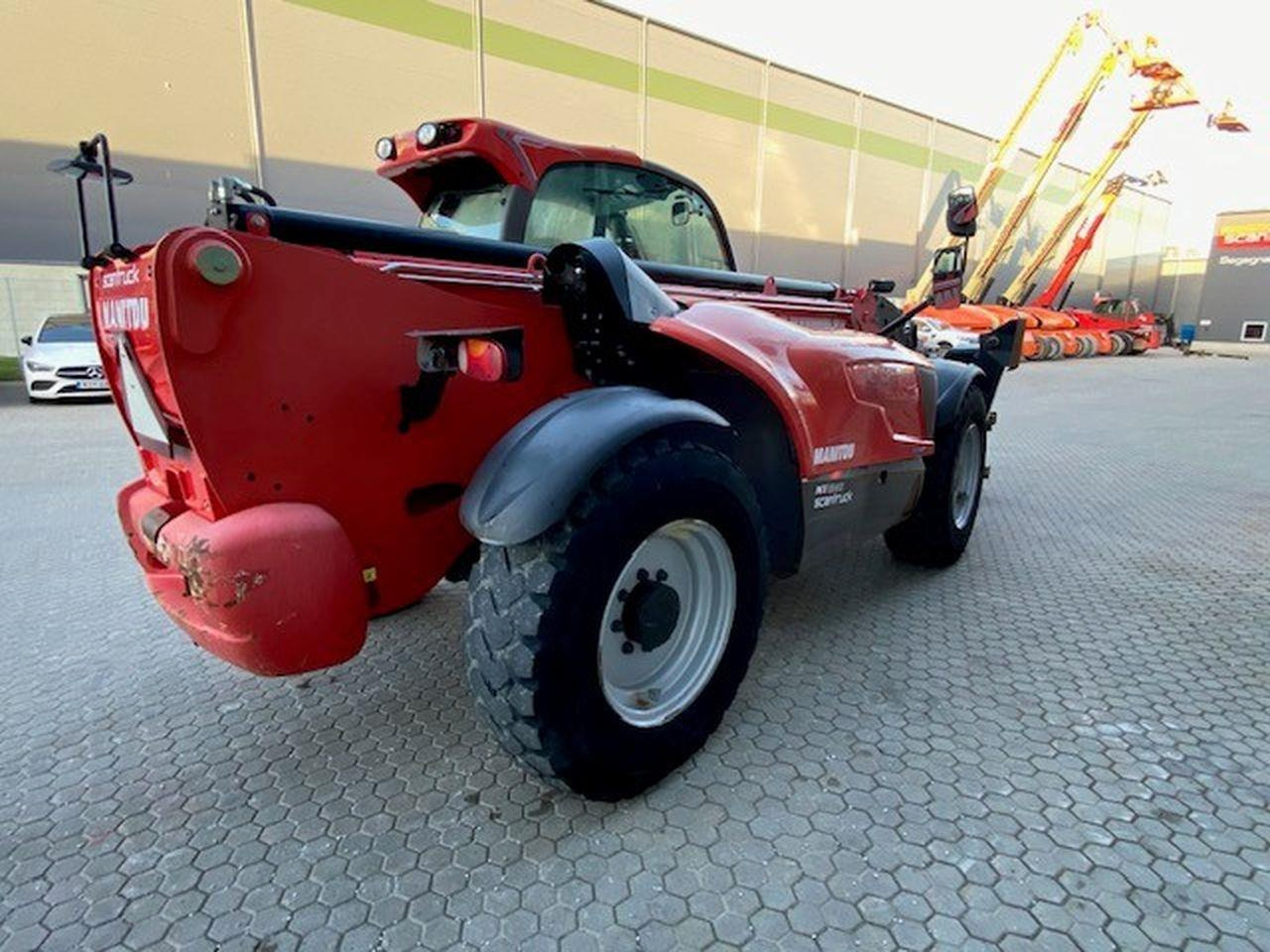 Manitou MT1840 ST4 - Телескопичен товарач: снимка 3 Manitou MT1840 ST4 - Телескопичен товарач: снимка 3