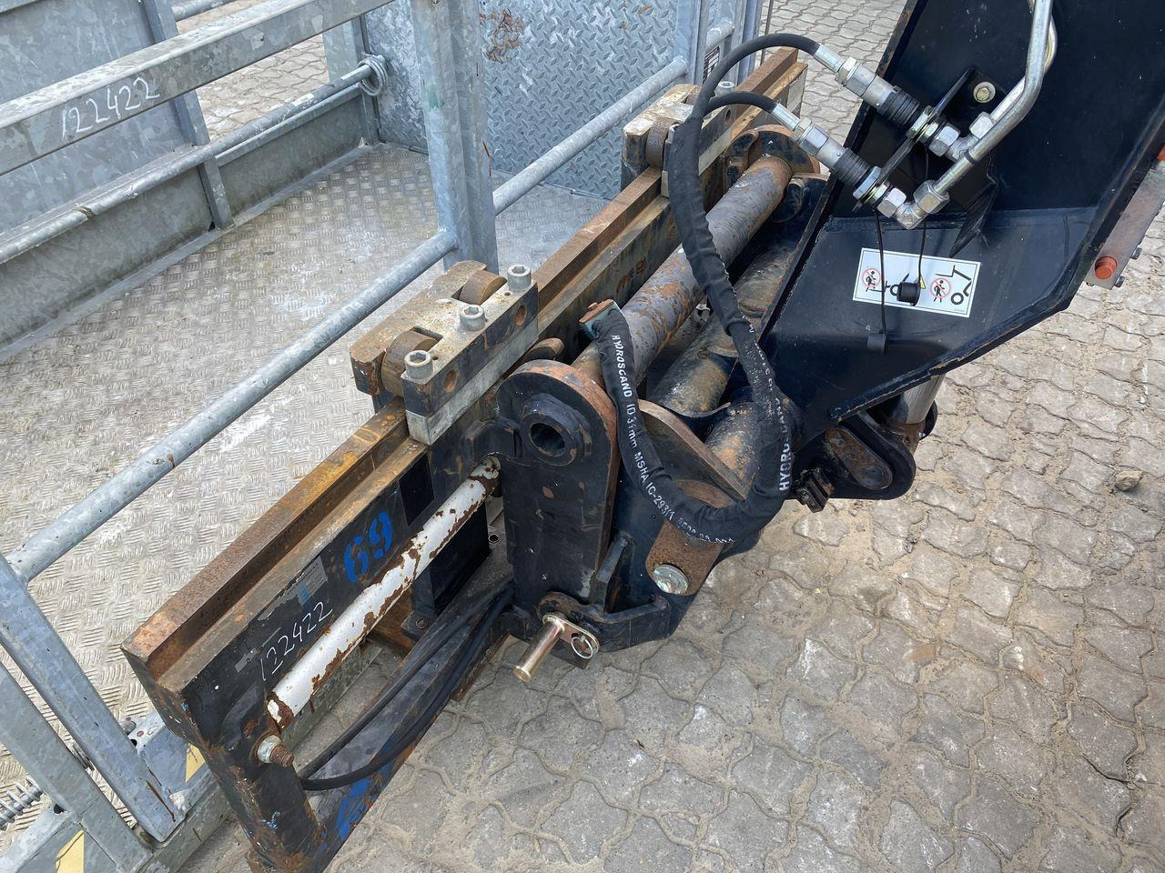 Телескопичен товарач Manitou MT1840A ST3B: снимка 10
