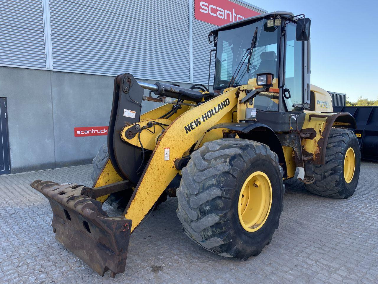 New Holland W170B - Колесен товарач: снимка 1 New Holland W170B - Колесен товарач: снимка 1