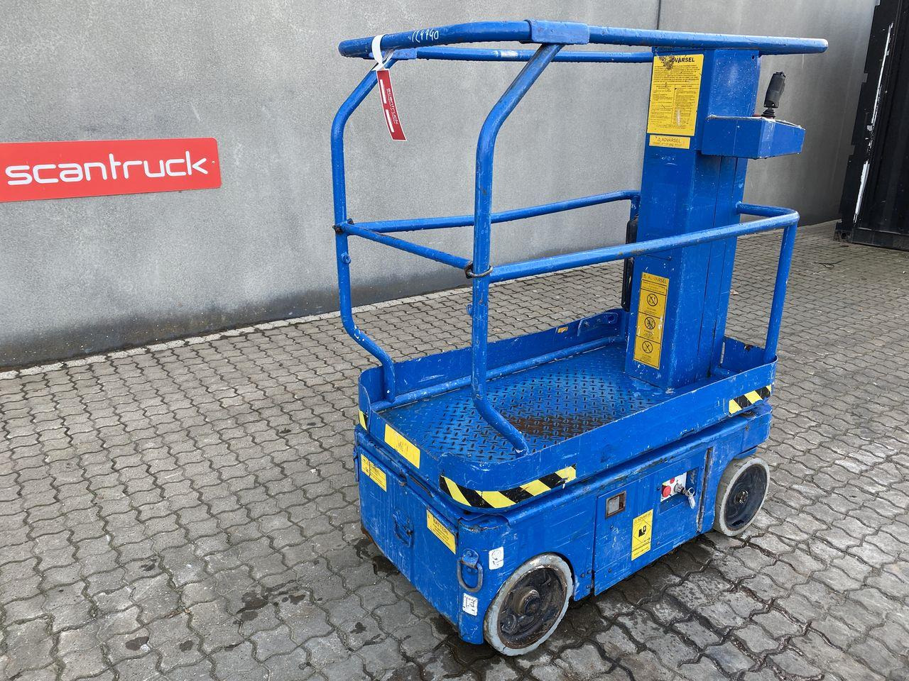 Snorkel TM12 - Вертикална работна платформа: снимка 1 Snorkel TM12 - Вертикална работна платформа: снимка 1