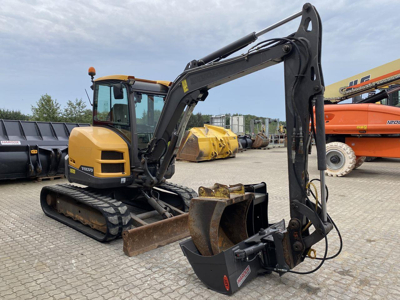 Volvo ECR50 - Мини багер: снимка 5 Volvo ECR50 - Мини багер: снимка 5