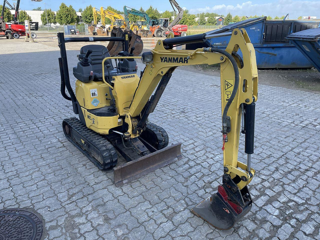 Yanmar VIO12 - Мини багер: снимка 5 Yanmar VIO12 - Мини багер: снимка 5