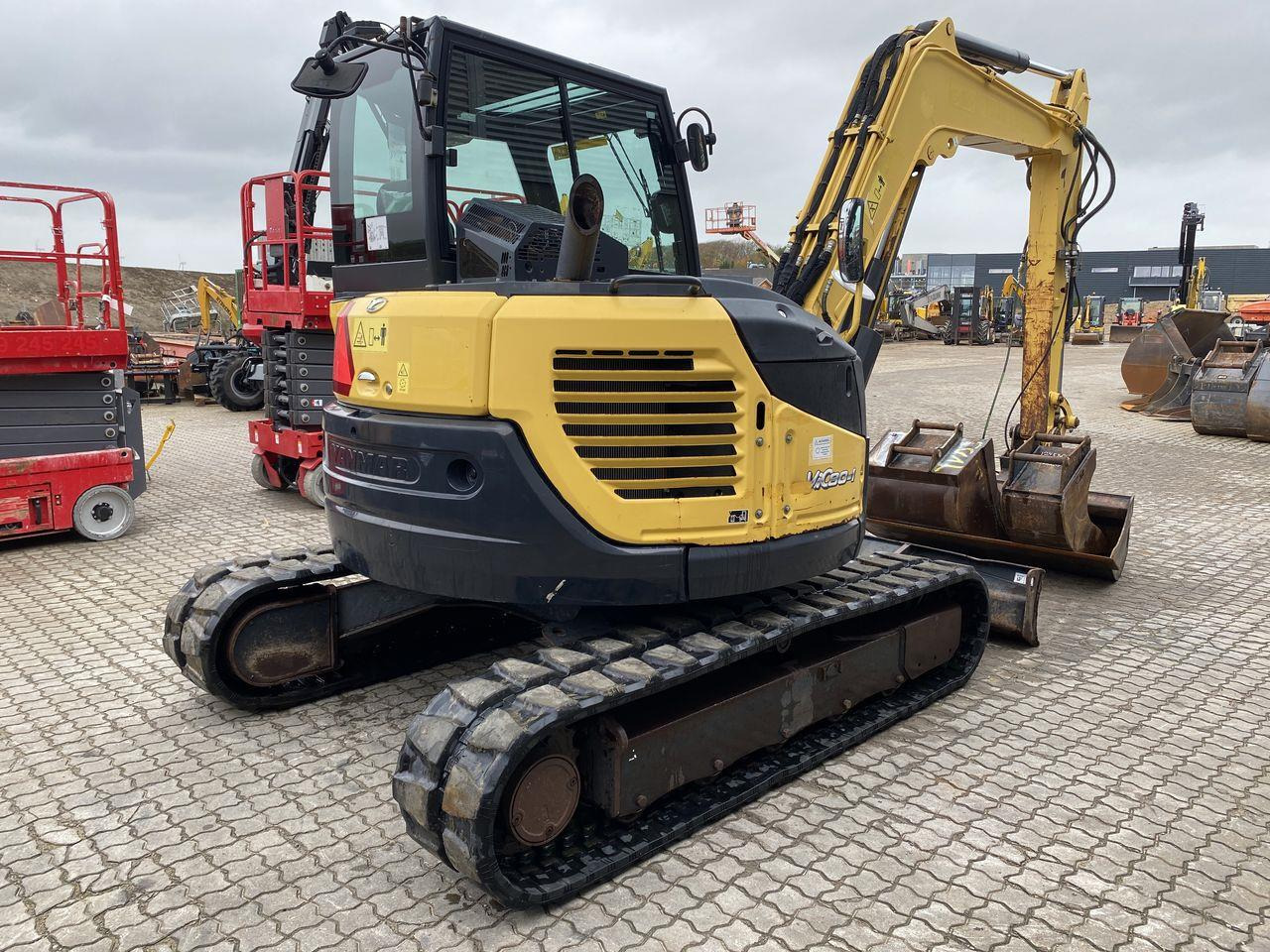 Yanmar VIO80-1A - Мини багер: снимка 4 Yanmar VIO80-1A - Мини багер: снимка 4
