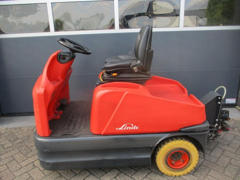 Linde P 60 - Електрически влекач: снимка 1 Linde P 60 - Електрически влекач: снимка 1