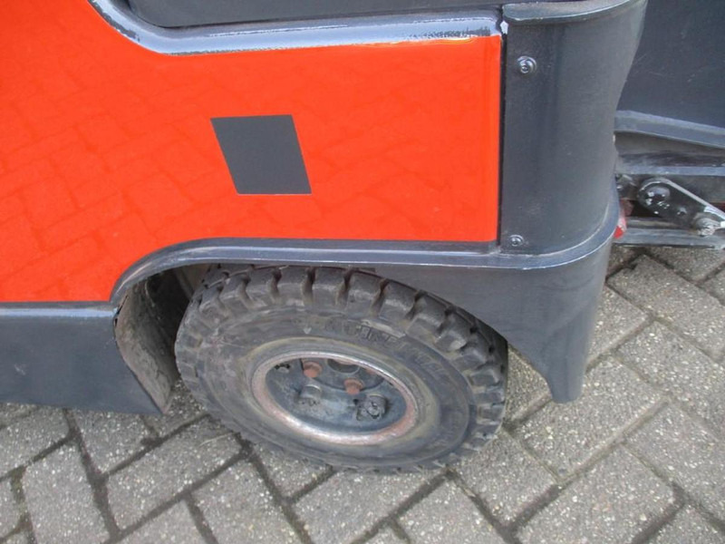 Linde P 60 - Електрически влекач: снимка 4 Linde P 60 - Електрически влекач: снимка 4
