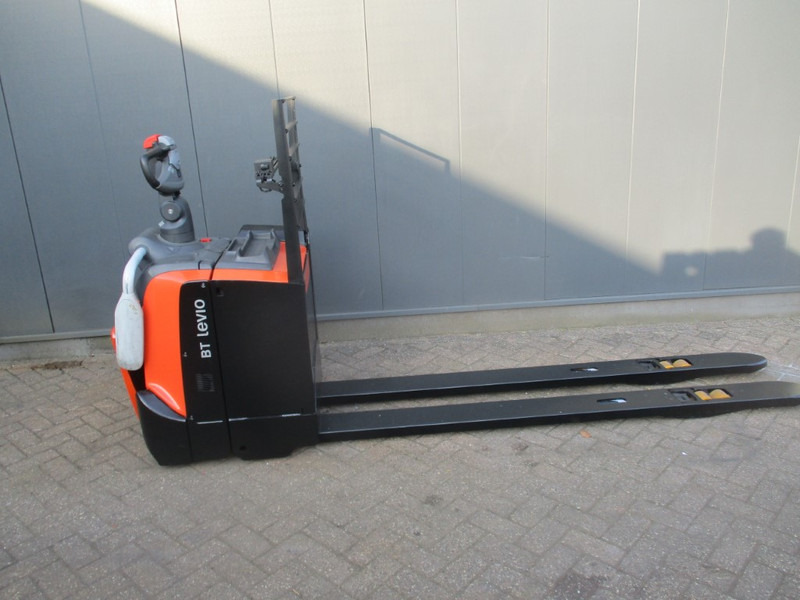 Toyota LPE 250 - Палетна количка: снимка 2 Toyota LPE 250 - Палетна количка: снимка 2
