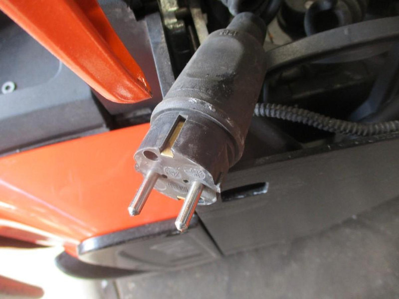 Toyota LPE200 - Палетна количка: снимка 5 Toyota LPE200 - Палетна количка: снимка 5