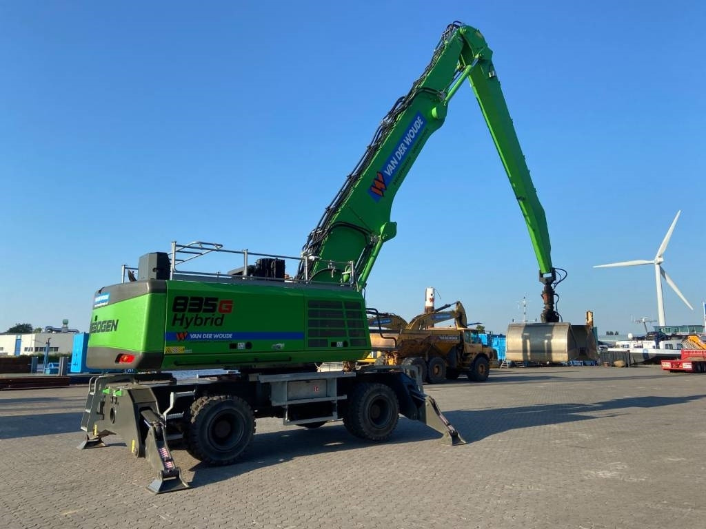 Sennebogen 835 M - Багер за манипулиране на материали: снимка 3 Sennebogen 835 M - Багер за манипулиране на материали: снимка 3