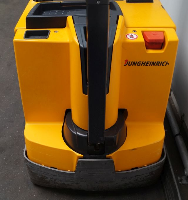 Jungheinrich EJD220 - Стакер: снимка 3 Jungheinrich EJD220 - Стакер: снимка 3