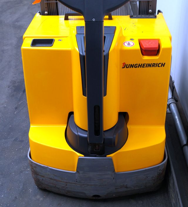 Jungheinrich EJD220 - Стакер: снимка 3 Jungheinrich EJD220 - Стакер: снимка 3