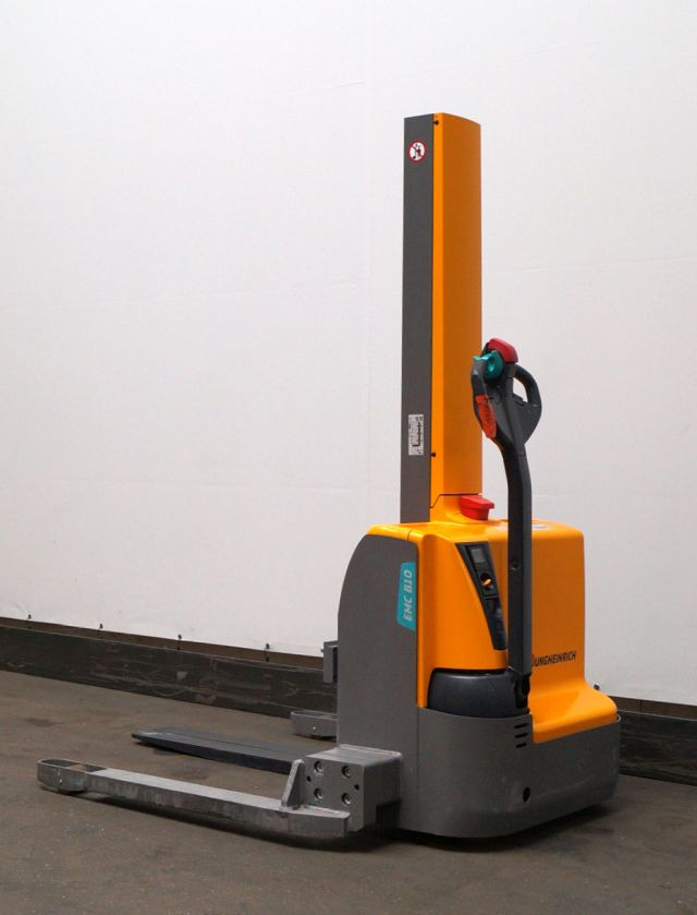 Jungheinrich EMC B10 - Стакер: снимка 2 Jungheinrich EMC B10 - Стакер: снимка 2