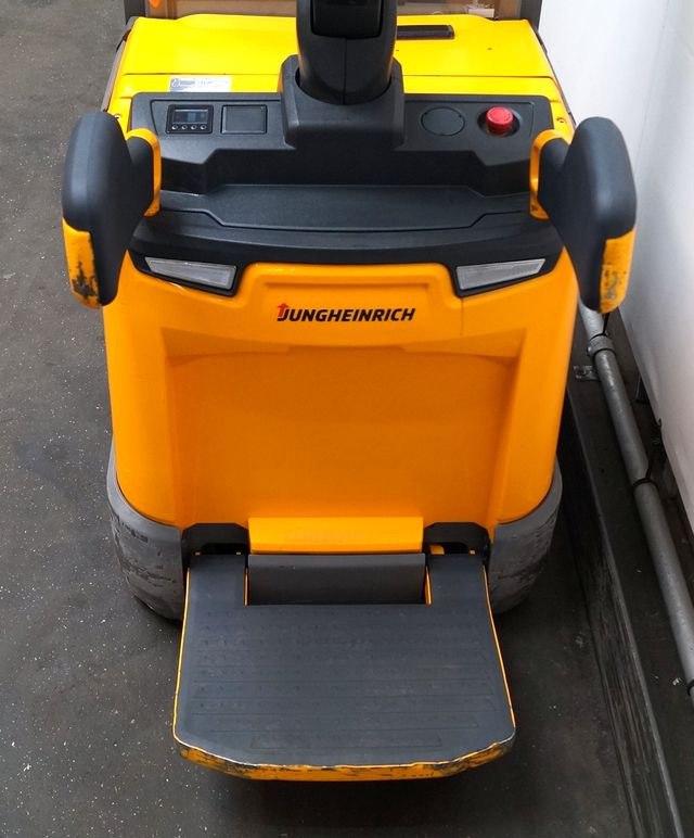 Jungheinrich ERC212z - Стакер: снимка 4 Jungheinrich ERC212z - Стакер: снимка 4