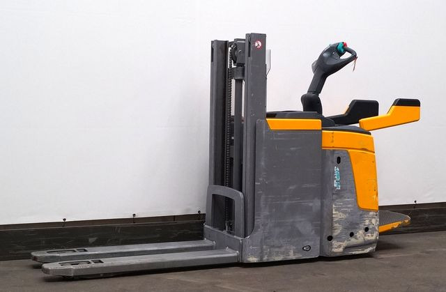 Jungheinrich ERD220 - Стакер: снимка 1 Jungheinrich ERD220 - Стакер: снимка 1