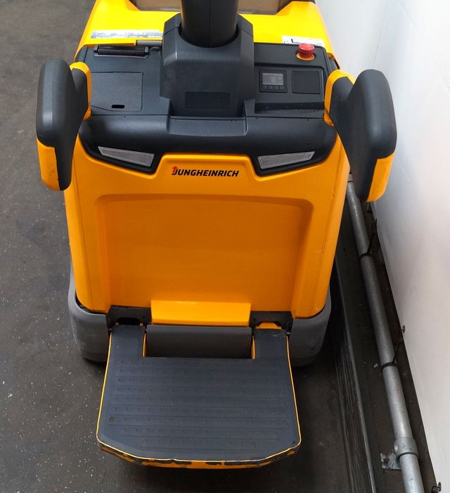 Jungheinrich ERD220 - Стакер: снимка 4 Jungheinrich ERD220 - Стакер: снимка 4