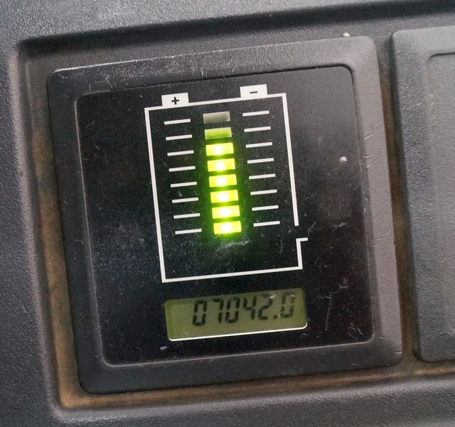 Jungheinrich ERE225 - Палетна количка: снимка 4 Jungheinrich ERE225 - Палетна количка: снимка 4