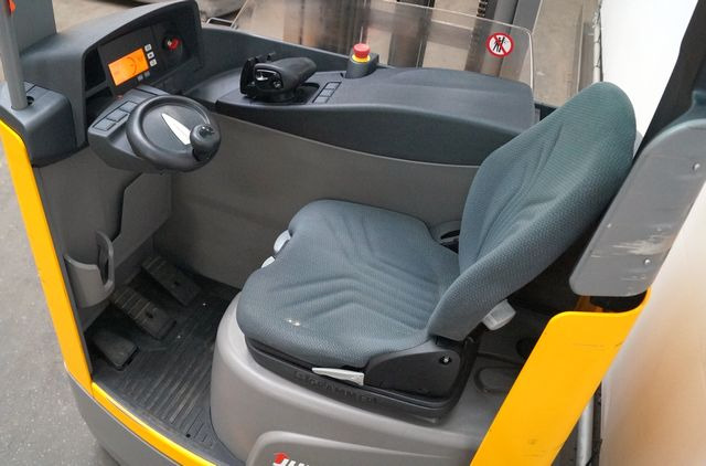 Jungheinrich ETV214 - Ричтрак: снимка 3 Jungheinrich ETV214 - Ричтрак: снимка 3