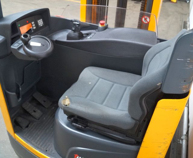 Jungheinrich ETV214 - Ричтрак: снимка 3 Jungheinrich ETV214 - Ричтрак: снимка 3