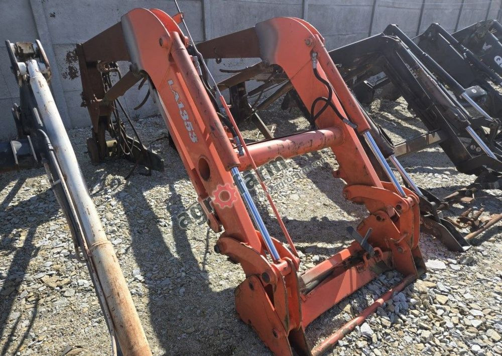 Ładowacz czołowy z adaptacją, Kubota M8540 LA1353 - Челен товарач за трактор: снимка 1 Ładowacz czołowy z adaptacją, Kubota M8540 LA1353 - Челен товарач за трактор: снимка 1