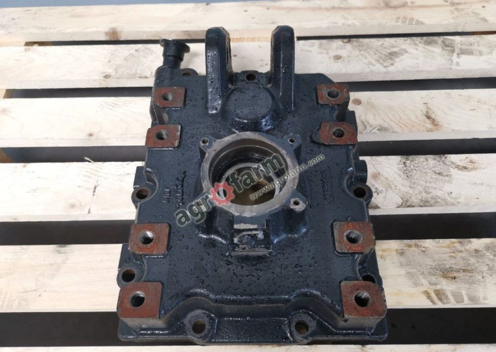 Obudowa WOM New Holland T6070, T7.170, TS130A - Скоростна кутия: снимка 1 Obudowa WOM New Holland T6070, T7.170, TS130A - Скоростна кутия: снимка 1