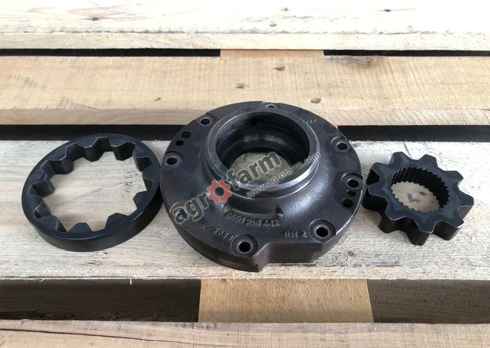 POMPA SKRZYNI BIEGÓW JOHN DEERE 6195R AUTOPOWER - Скоростна кутия: снимка 1 POMPA SKRZYNI BIEGÓW JOHN DEERE 6195R AUTOPOWER - Скоростна кутия: снимка 1