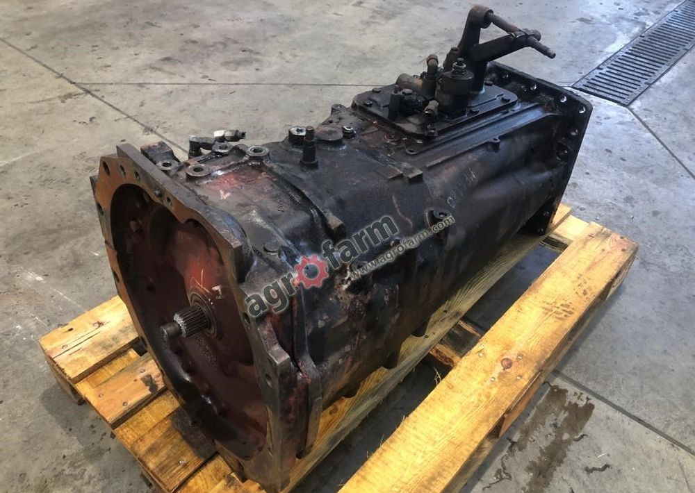 SKRZYNIA BIEGÓW MASSEY FERGUSON 6180 3791648M2 - Скоростна кутия: снимка 1 SKRZYNIA BIEGÓW MASSEY FERGUSON 6180 3791648M2 - Скоростна кутия: снимка 1