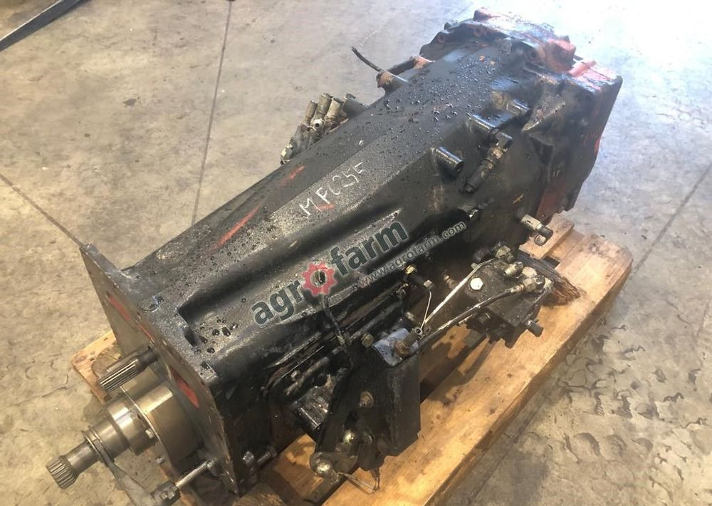 SKRZYNIA BIEGÓW MASSEY FERGUSON 6255 461B7 - Скоростна кутия: снимка 4 SKRZYNIA BIEGÓW MASSEY FERGUSON 6255 461B7 - Скоростна кутия: снимка 4