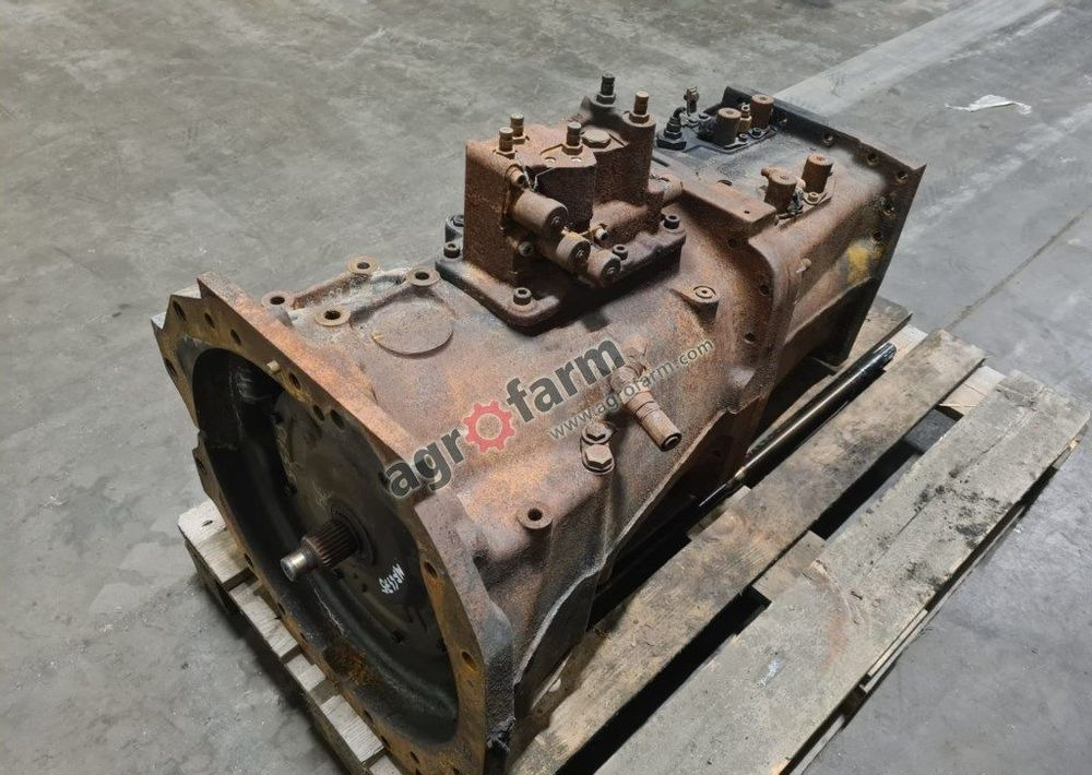 SKRZYNIA BIEGÓW MASSEY FERGUSON 6475 1176B3 - Скоростна кутия: снимка 1 SKRZYNIA BIEGÓW MASSEY FERGUSON 6475 1176B3 - Скоростна кутия: снимка 1