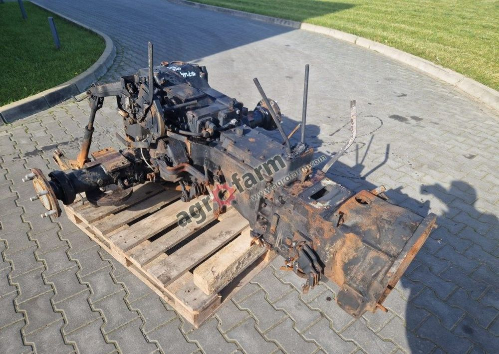 Skrzynia biegów, most tylny Case 833 3232742R1 - Скоростна кутия: снимка 2 Skrzynia biegów, most tylny Case 833 3232742R1 - Скоростна кутия: снимка 2