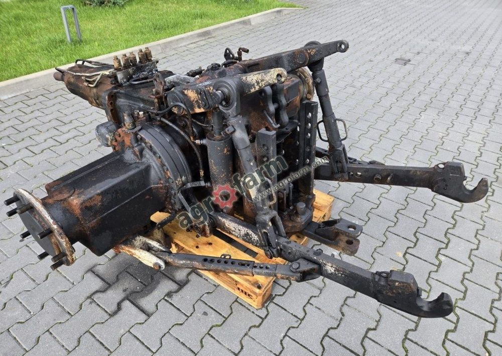 Skrzynia biegów, most tylny Valtra N91 TB07881 - Скоростна кутия: снимка 4 Skrzynia biegów, most tylny Valtra N91 TB07881 - Скоростна кутия: снимка 4