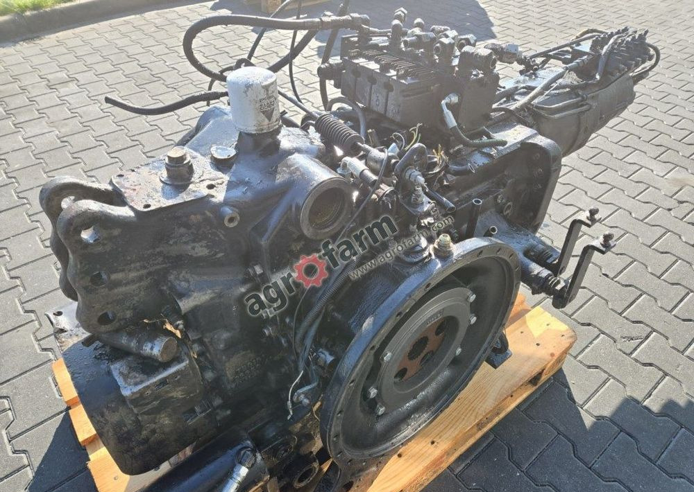 Skrzynia biegów, most tylny Valtra T171, T191 - Скоростна кутия: снимка 3 Skrzynia biegów, most tylny Valtra T171, T191 - Скоростна кутия: снимка 3