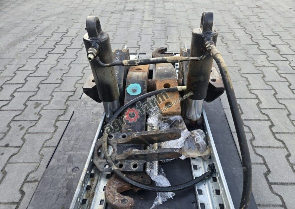 TUZ, przedni podnośnik, Same Titan 190 - Каросерия и екстериор за Трактор: снимка 2 TUZ, przedni podnośnik, Same Titan 190 - Каросерия и екстериор за Трактор: снимка 2