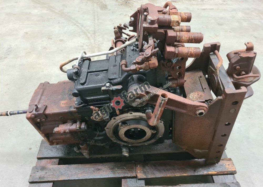 TYLNY MOST NEW HOLLAND T4.55 84225997 - Задна ос: снимка 2 TYLNY MOST NEW HOLLAND T4.55 84225997 - Задна ос: снимка 2