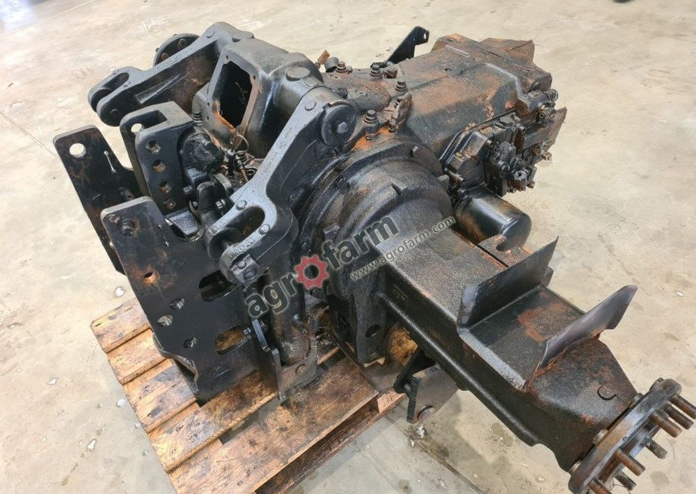 Tylny most Massey Ferguson 5445 851B9 - Скоростна кутия: снимка 3 Tylny most Massey Ferguson 5445 851B9 - Скоростна кутия: снимка 3