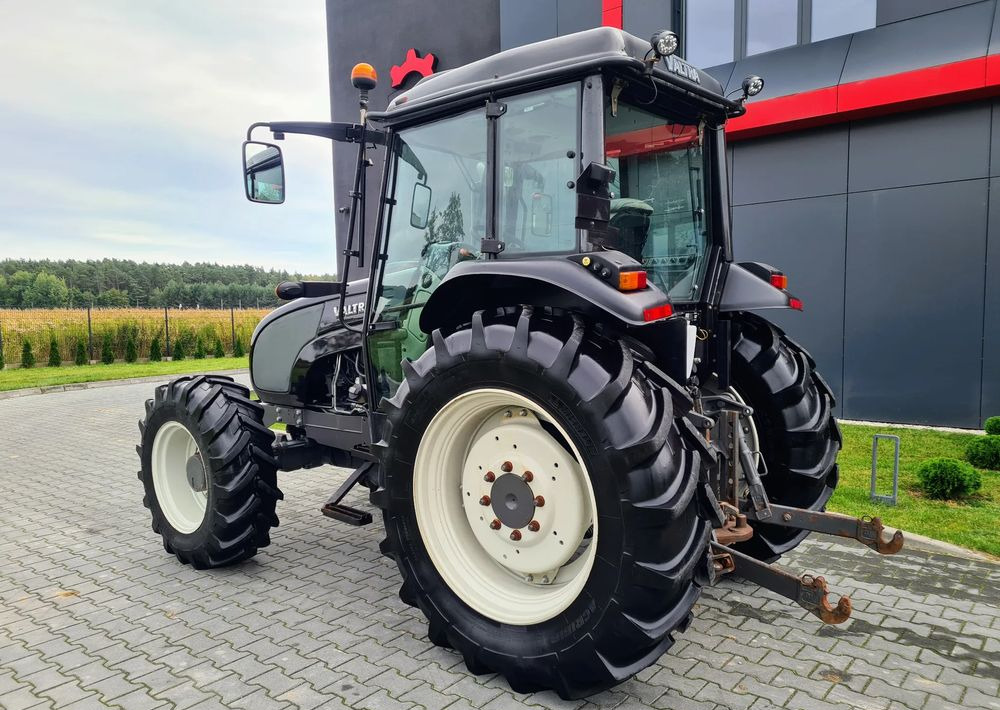 Valtra A93 - Трактор: снимка 2 Valtra A93 - Трактор: снимка 2
