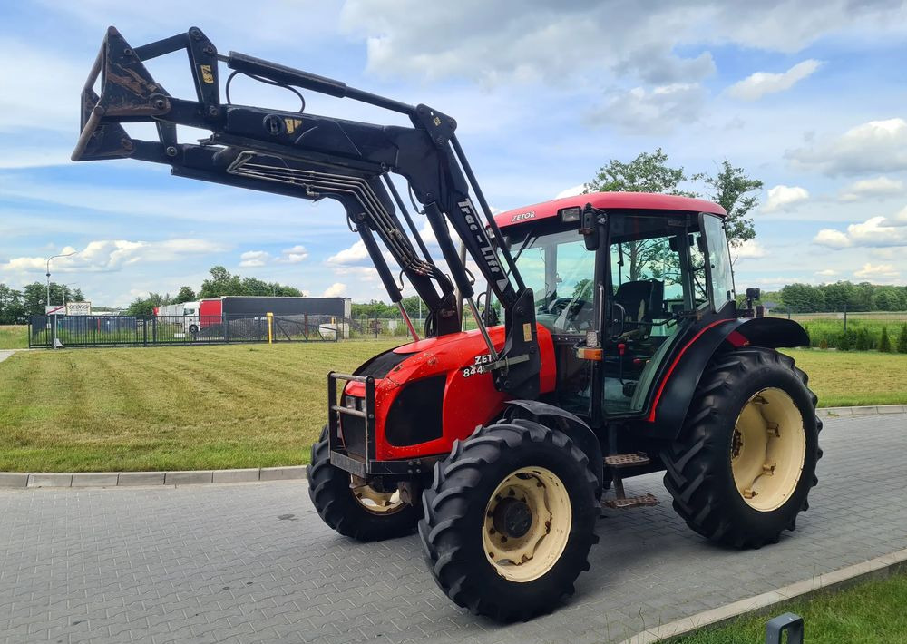 Zetor 8441 - Трактор: снимка 1 Zetor 8441 - Трактор: снимка 1