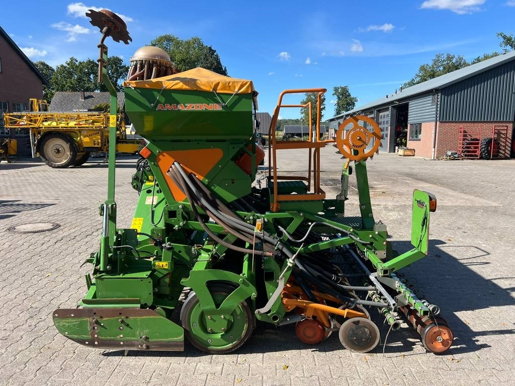 Amazone AD-P 303 Special - Комбинирана сеялка: снимка 2 Amazone AD-P 303 Special - Комбинирана сеялка: снимка 2