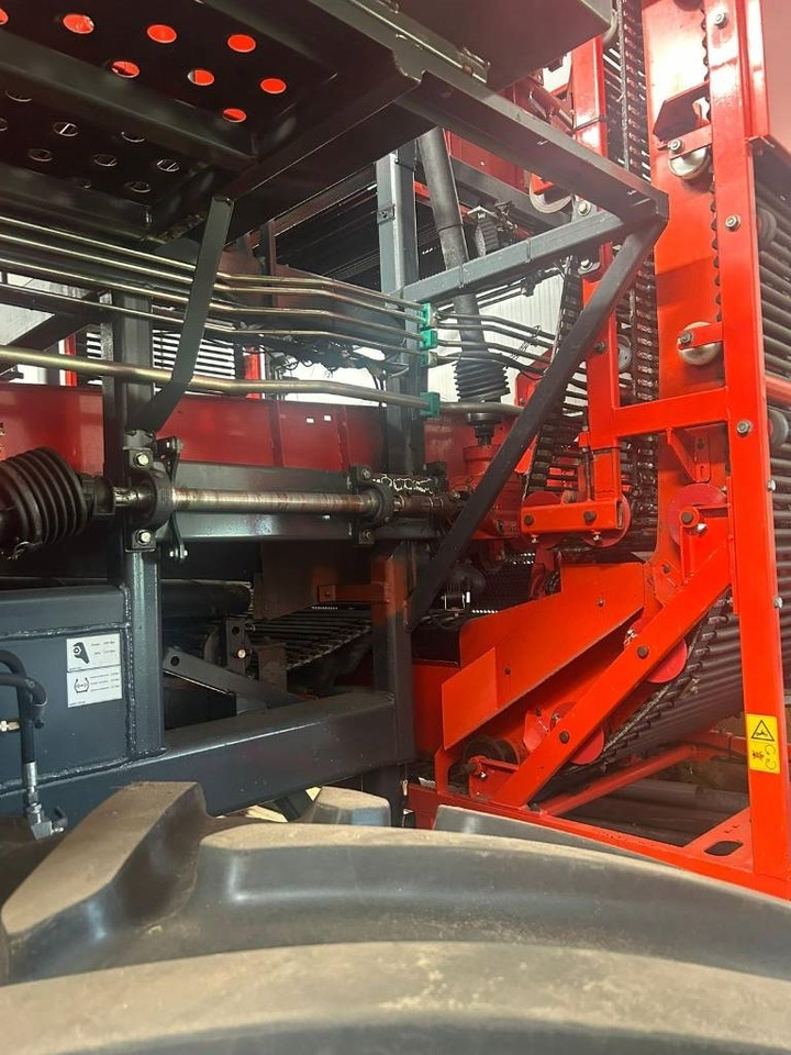 Dewulf R2060 - Картофокомбайн: снимка 4 Dewulf R2060 - Картофокомбайн: снимка 4