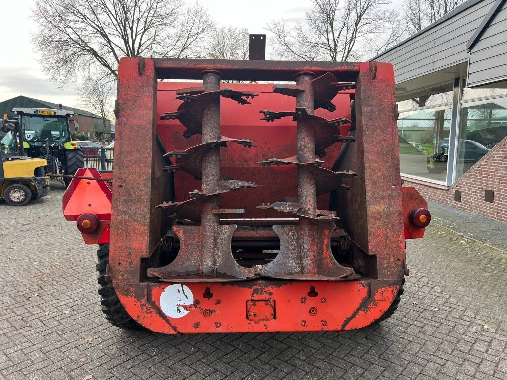 Gilibert Helix 5 - Разпръсквач за оборски тор: снимка 4 Gilibert Helix 5 - Разпръсквач за оборски тор: снимка 4