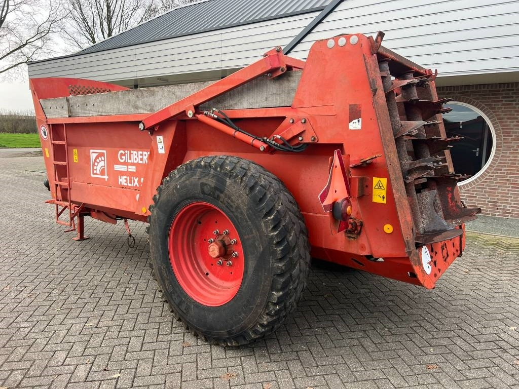 Gilibert Helix 5 - Разпръсквач за оборски тор: снимка 3 Gilibert Helix 5 - Разпръсквач за оборски тор: снимка 3