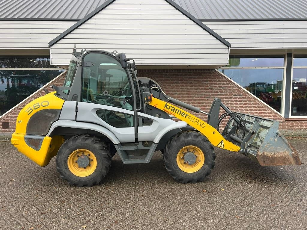 Колесен товарач Kramer 380 shovel: снимка 6