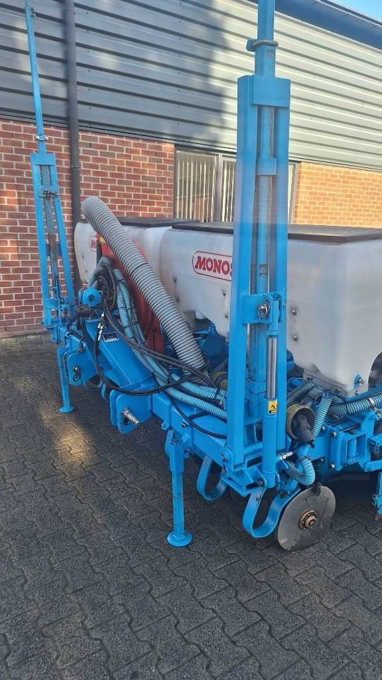 Monosem NG PLUS 6 - Прецизна сеялка: снимка 5 Monosem NG PLUS 6 - Прецизна сеялка: снимка 5