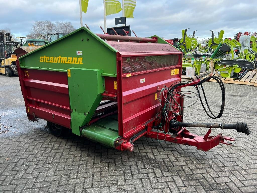 Strautmann BVW Blokkenwagen - Миксер-вагон: снимка 4 Strautmann BVW Blokkenwagen - Миксер-вагон: снимка 4