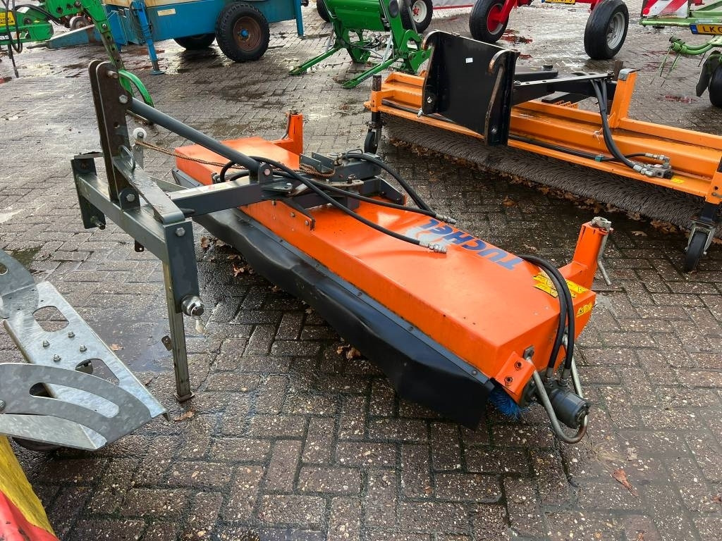 Tuchel EKM 230 HD veegmachine - Четка: снимка 1 Tuchel EKM 230 HD veegmachine - Четка: снимка 1
