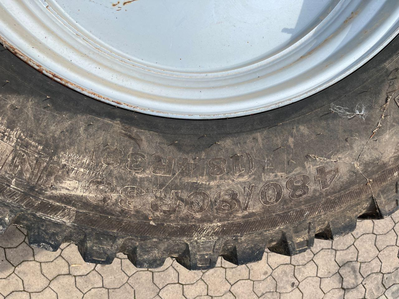 Alliance Multiuse 550 - Гума: снимка 3 Alliance Multiuse 550 - Гума: снимка 3