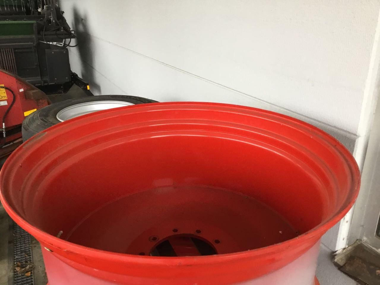 Felgen 23x42, Spur 2050mm , Fendt 900 - Джанта: снимка 1 Felgen 23x42, Spur 2050mm , Fendt 900 - Джанта: снимка 1